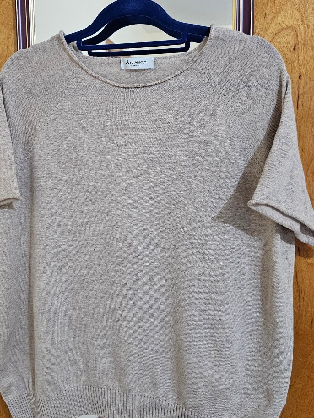Arovescio  Women's Short-Sleeve Crewneck Sweater - Beige. Made In Italy